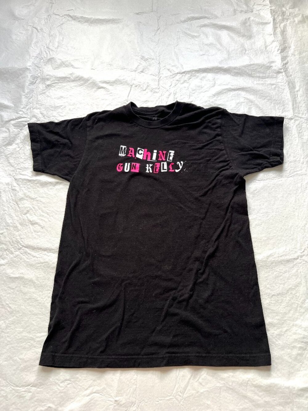 Machine Gun Kelly t shirt black pink white adult medium short sleeve tee MGK